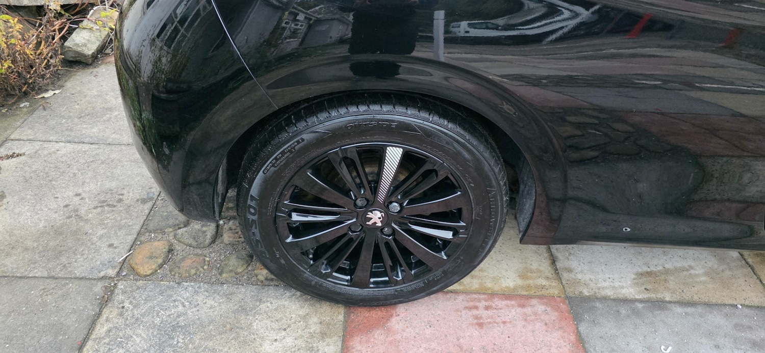 Used Peugeot 208 2017 for sale - 78156451: Photo 10