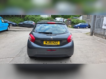 Used Peugeot 208 2015 for sale - 78572616: Photo