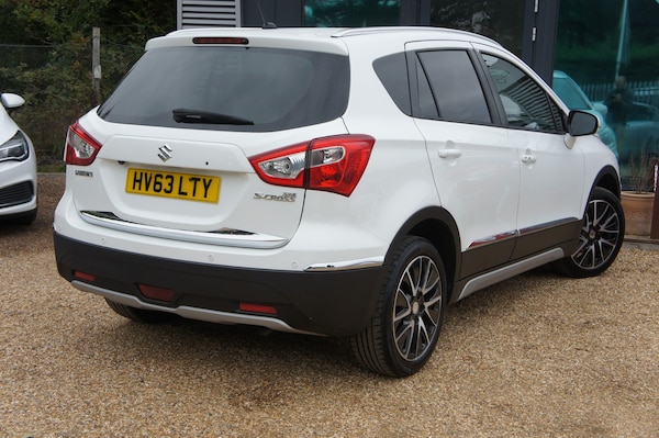 Used Suzuki SX4 S-Cross 2013 for sale - 76088602: Photo 4