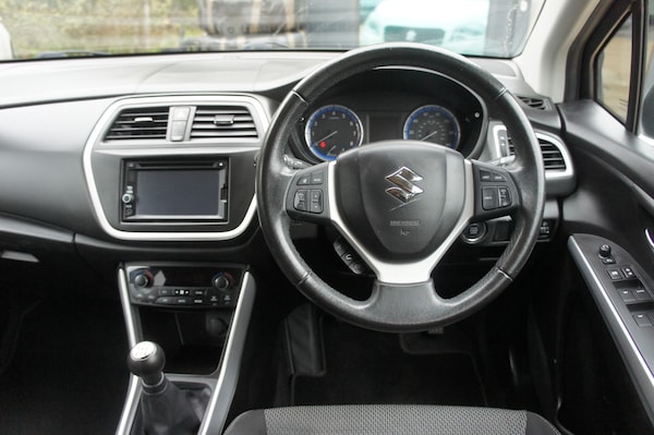 Used Suzuki SX4 S-Cross 2013 for sale - 76088602: Photo 6