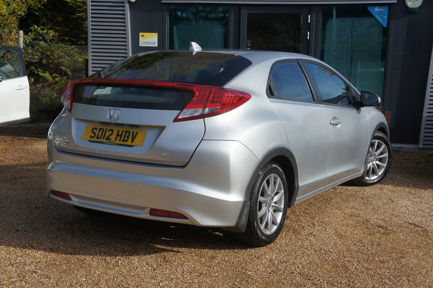 Used Honda Civic 2012 for sale - 76352684: Photo 4