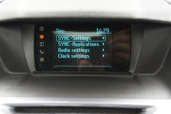 Used Ford Grand Tourneo Connect 2015 for sale - 75638552: Photo 13