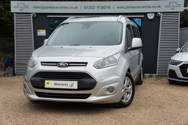 Used Ford Grand Tourneo Connect 2015 for sale - 75638552: Photo 1