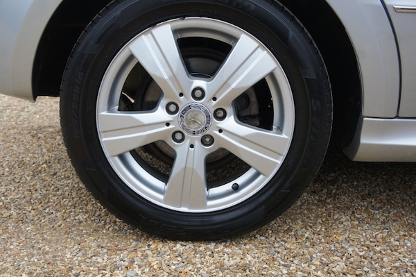 Used Mercedes-Benz A-Class 2011 for sale - 76077863: Photo 11