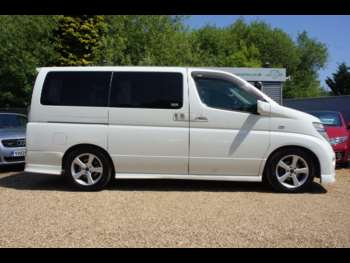 Used Nissan Elgrand  for sale - 74659829: Photo