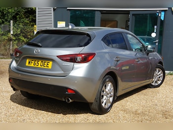 Used Mazda Mazda3 2015 for sale - 75820800: Photo