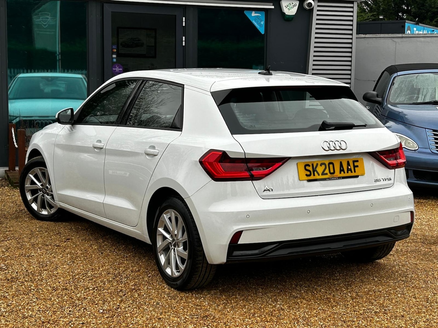Vehicle 4