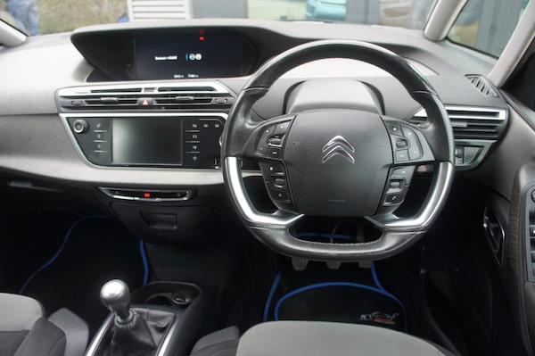 Used Citroen C4 Picasso 2014 for sale - 76273903: Photo 6