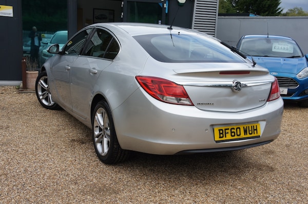 Used Vauxhall Insignia 2010 for sale - 76243258: Photo 5