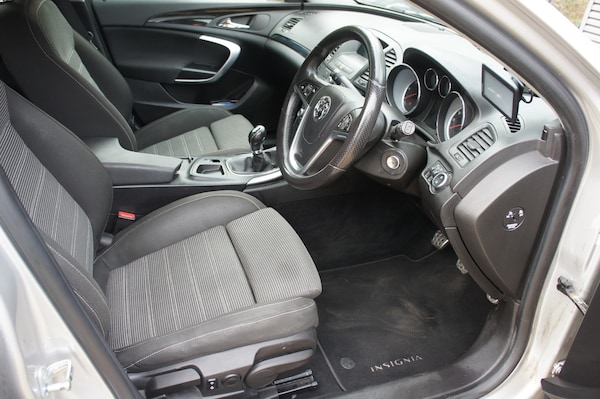 Used Vauxhall Insignia 2010 for sale - 76243258: Photo 7