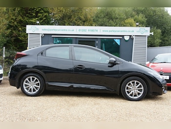 Used Honda Civic 2015 for sale - 76077244: Photo 3