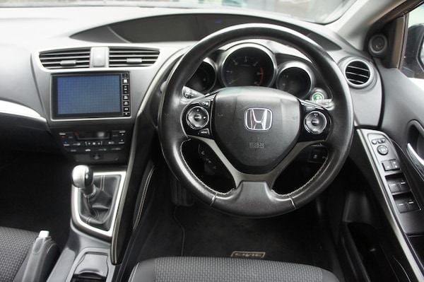 Used Honda Civic 2015 for sale - 76077244: Photo 6