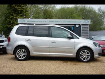 Used Volkswagen Touran 2012 for sale - 74459047: Photo