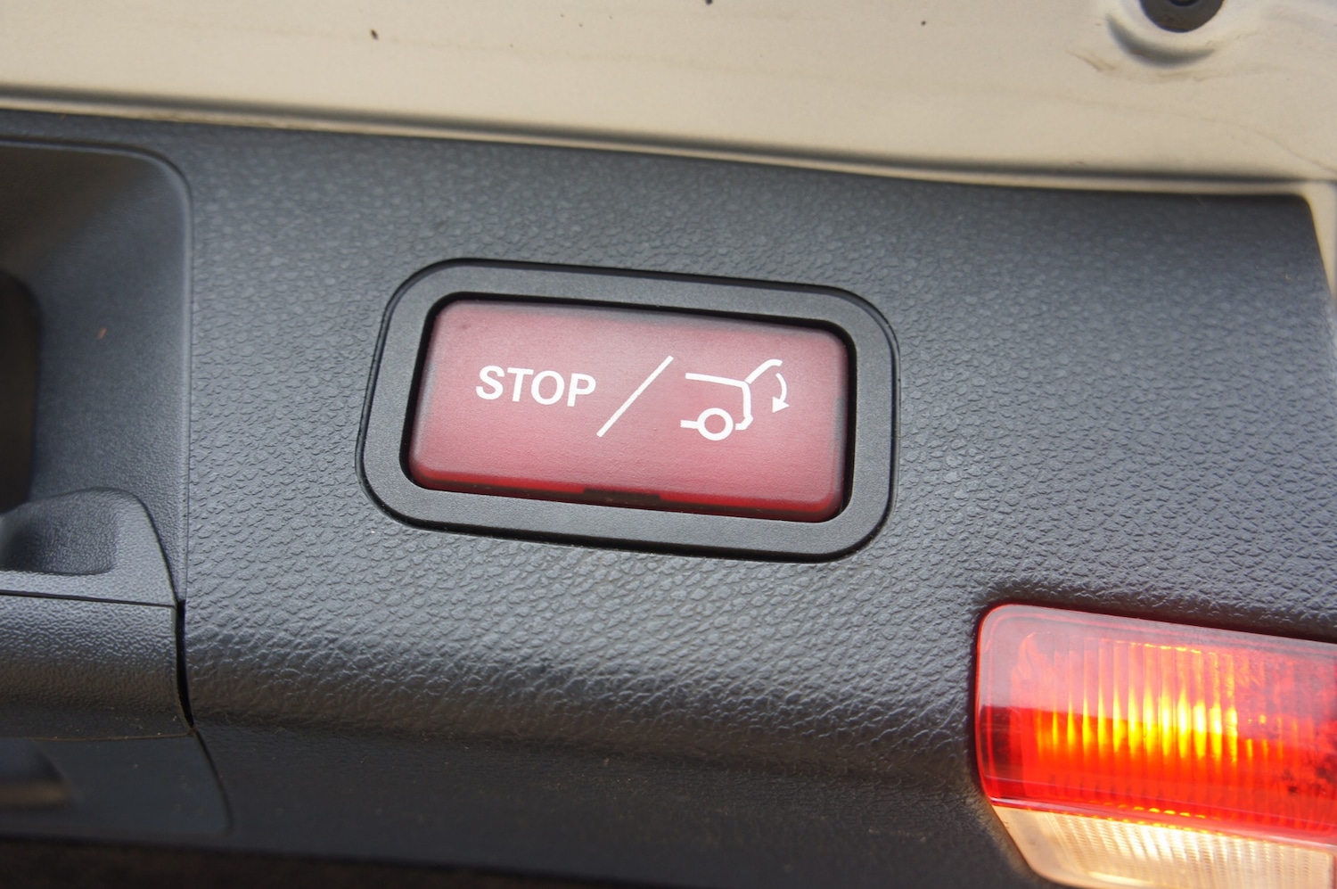 Used Mercedes-Benz C-Class 2012 for sale - 76077937: Photo 11