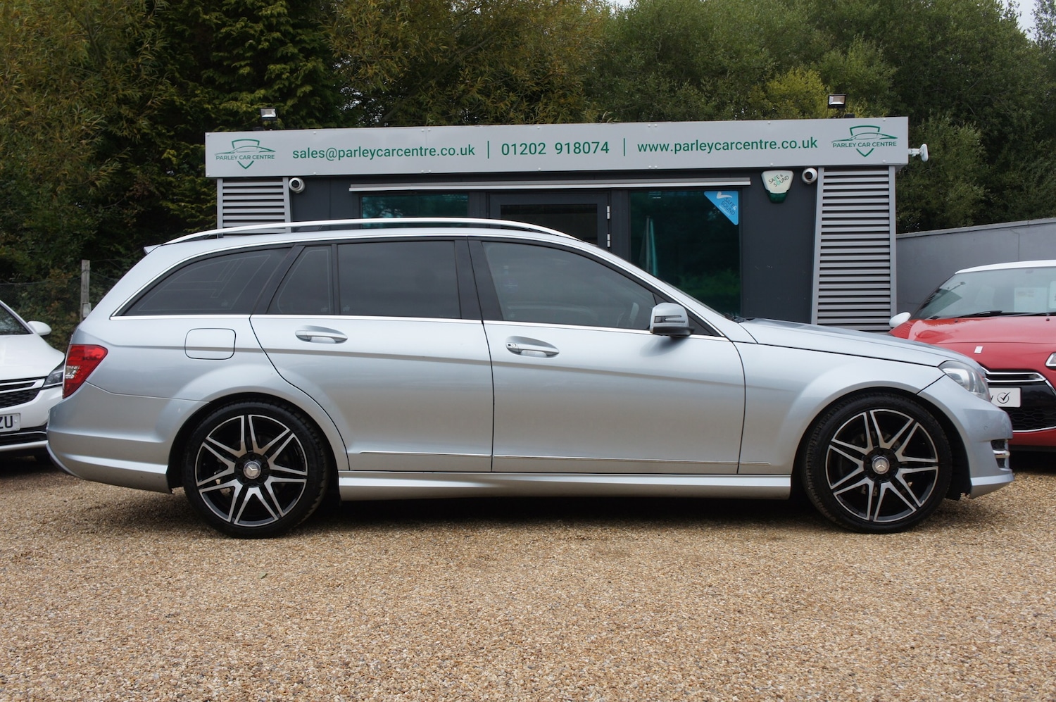 Used Mercedes-Benz C-Class 2012 for sale - 76077937: Photo 3