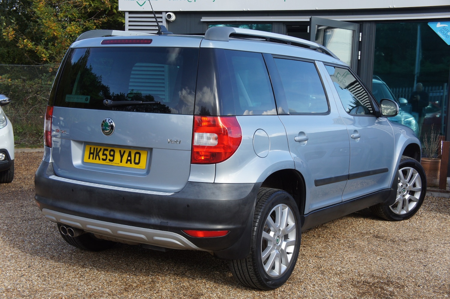 Used Skoda Yeti 2010 for sale - 76352720: Photo 4