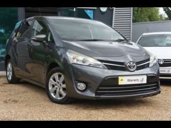 Used Toyota Verso 2015 for sale - 74855252: Photo