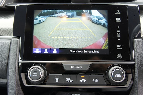Used Honda Civic 2017 for sale - 75346072: Photo 12