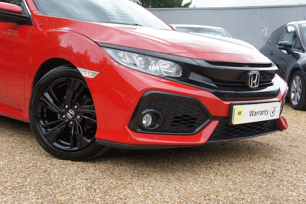 Used Honda Civic 2017 for sale - 75346072: Photo 3