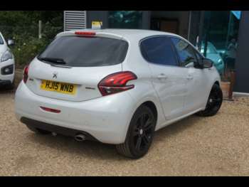 Used Peugeot 208 2015 for sale - 75147793: Photo
