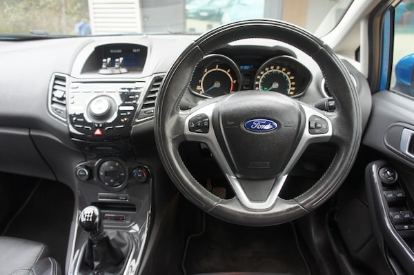 Used Ford Fiesta 2013 for sale - 76219252: Photo 6