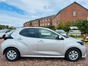 Used Toyota Yaris 2021 for sale - 79732142: Photo
