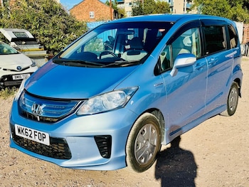 Used Honda Freed 2013 for sale - 79490896: Photo