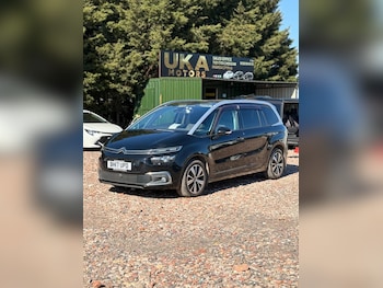 Used Citroen C4 2017 for sale - 77997603: Photo