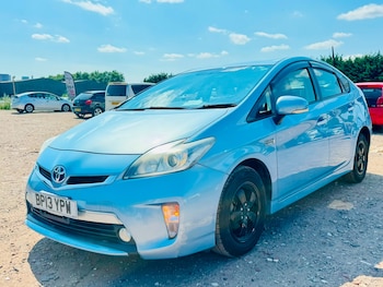 Used Toyota Prius 2013 for sale - 79140716: Photo