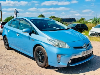 Used Toyota Prius 2013 for sale - 79140716: Photo