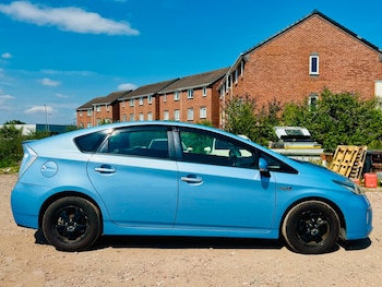 Used Toyota Prius 2013 for sale - 79140716: Photo