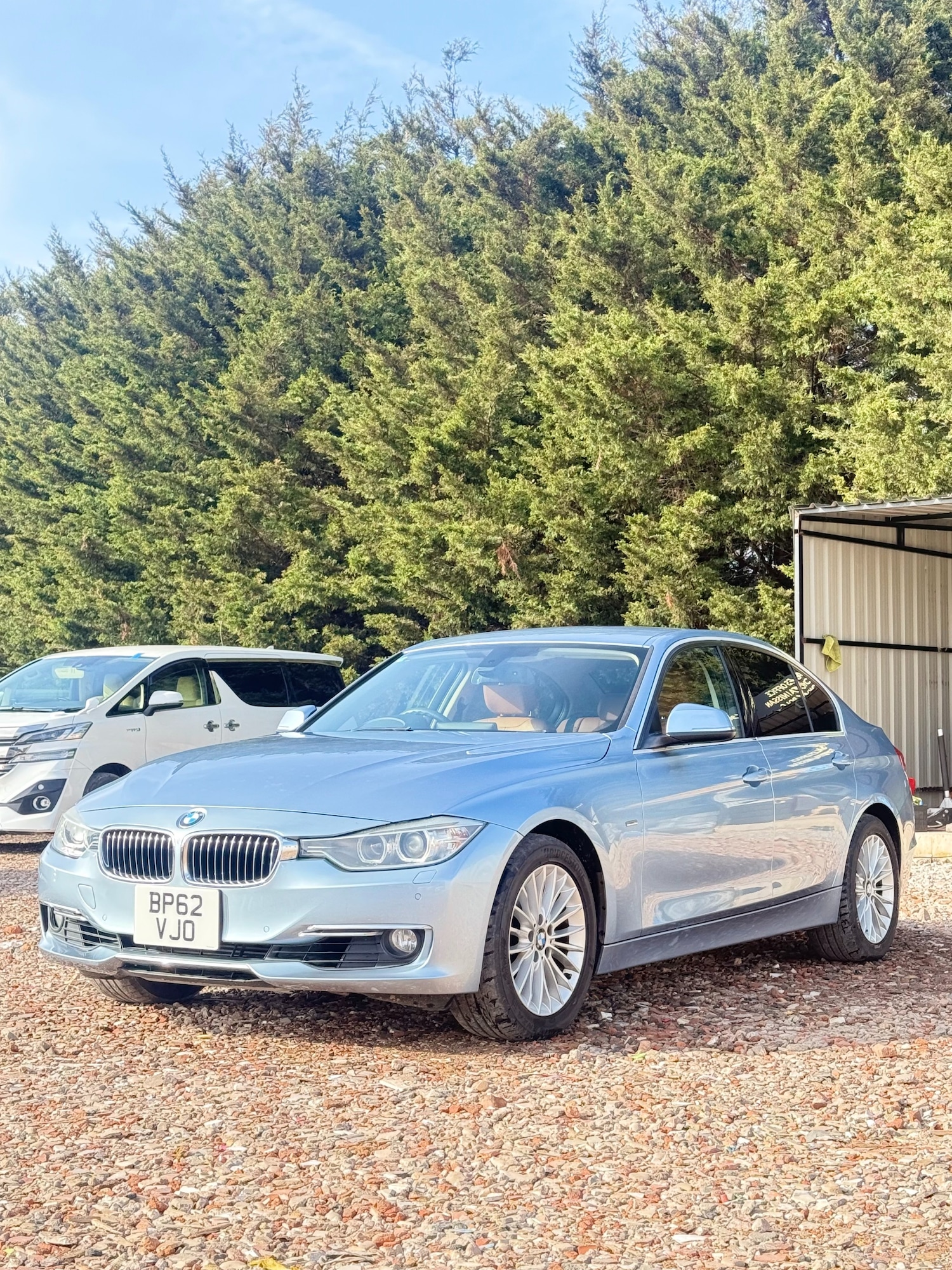 Used BMW 3 Series 2013 for sale - 77675443: Photo 2