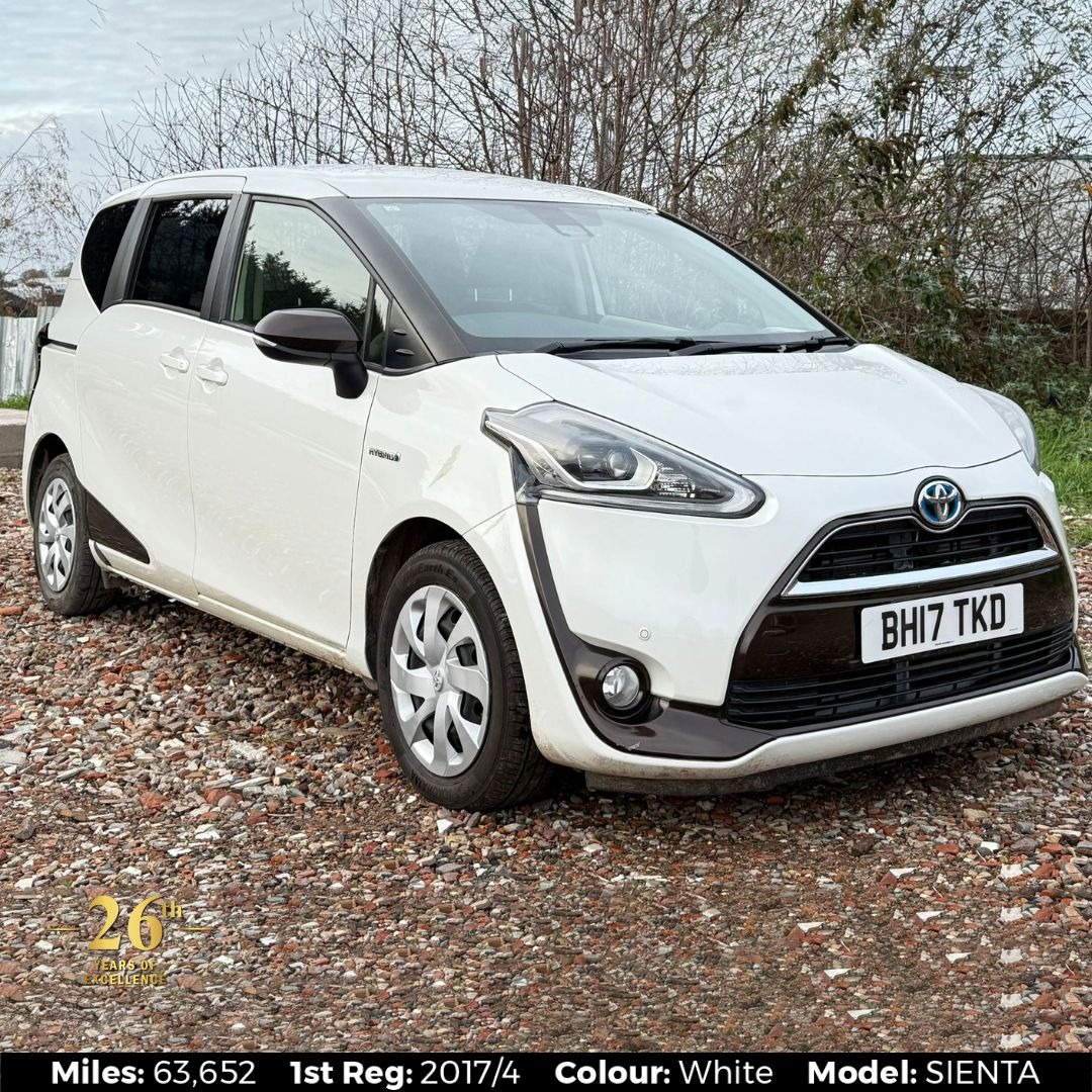 Used Toyota Sienta 2025 for sale - 77007741: Photo 2