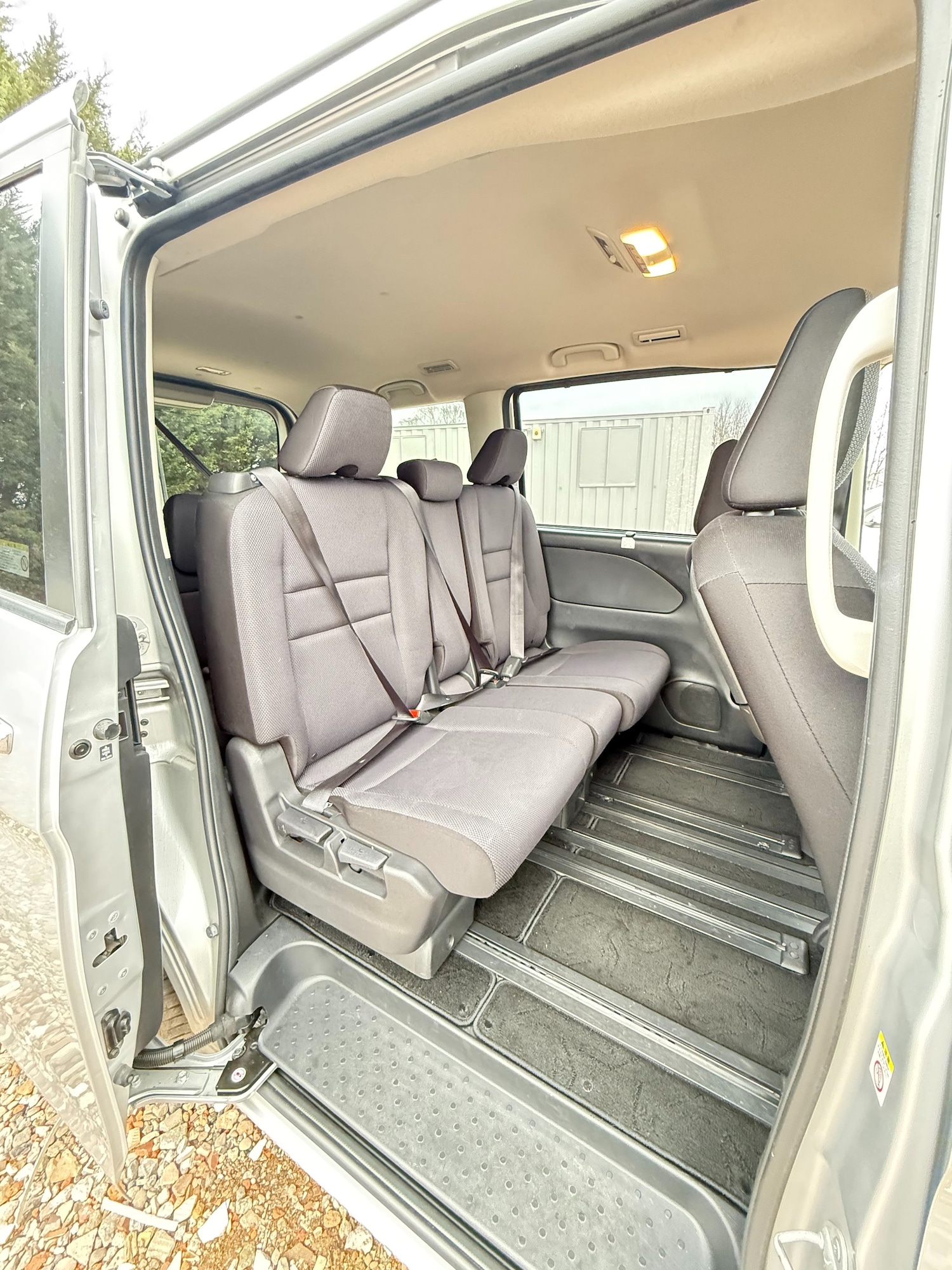 Used Nissan Serena 2019 for sale - 77100598: Photo 5