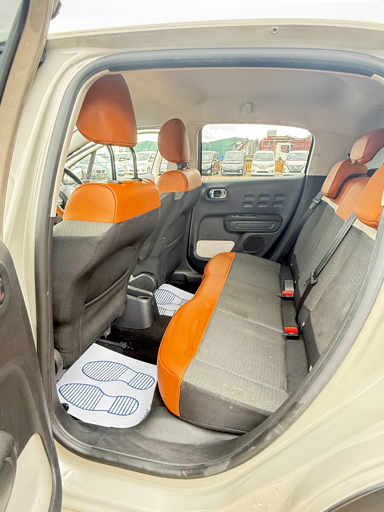 Used Citroen C3 2013 for sale - 77661436: Photo 9