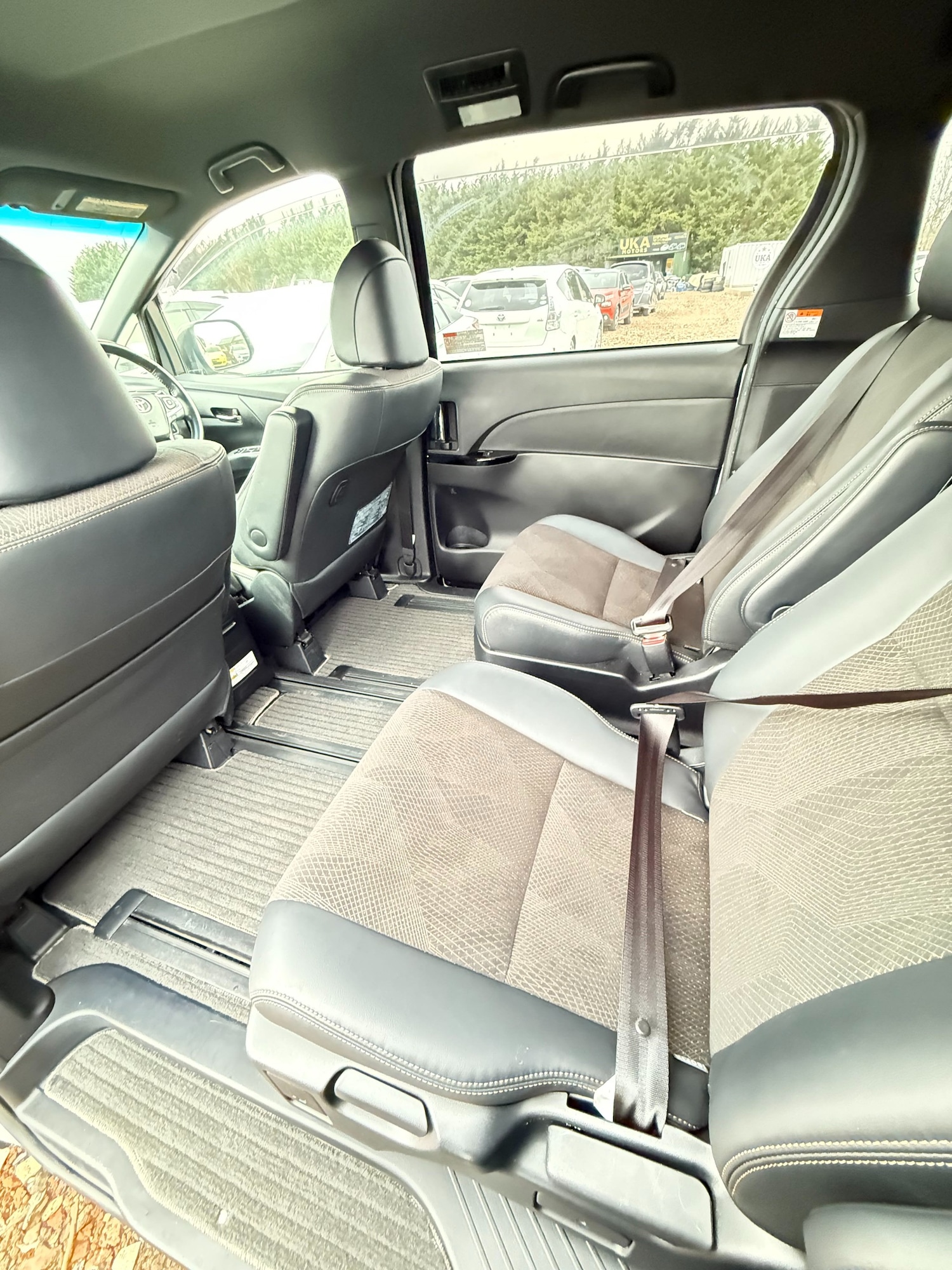 Used Toyota Estima 2026 for sale - 77336679: Photo 12