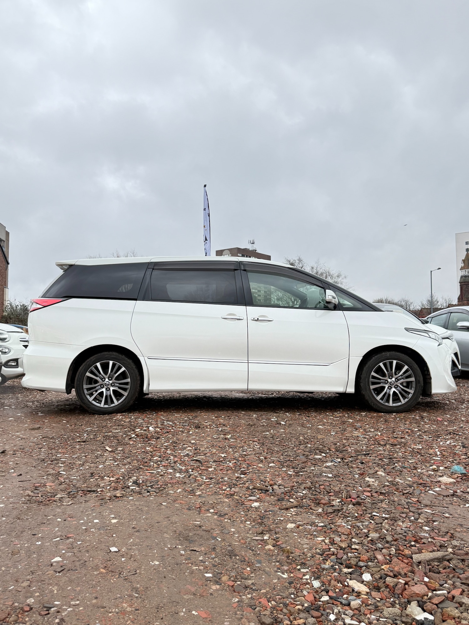 Used Toyota Estima 2026 for sale - 77336679: Photo 4