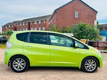 Used Honda Fit 2010 for sale - 79125272: Photo