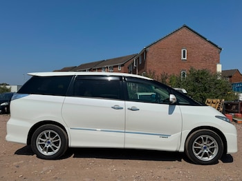 Used Toyota Estima 2009 for sale - 79162132: Photo