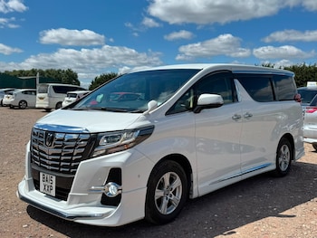 Used Toyota Alphard 2015 for sale - 79331794: Photo