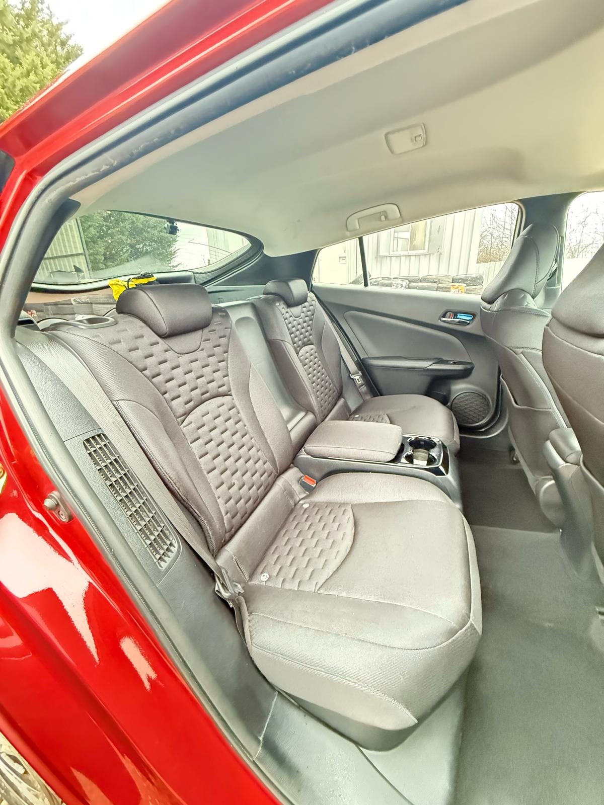 Used Toyota Prius 2017 for sale - 78107015: Photo 16