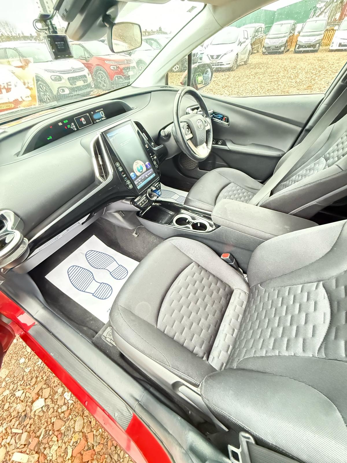 Used Toyota Prius 2017 for sale - 78107015: Photo 17