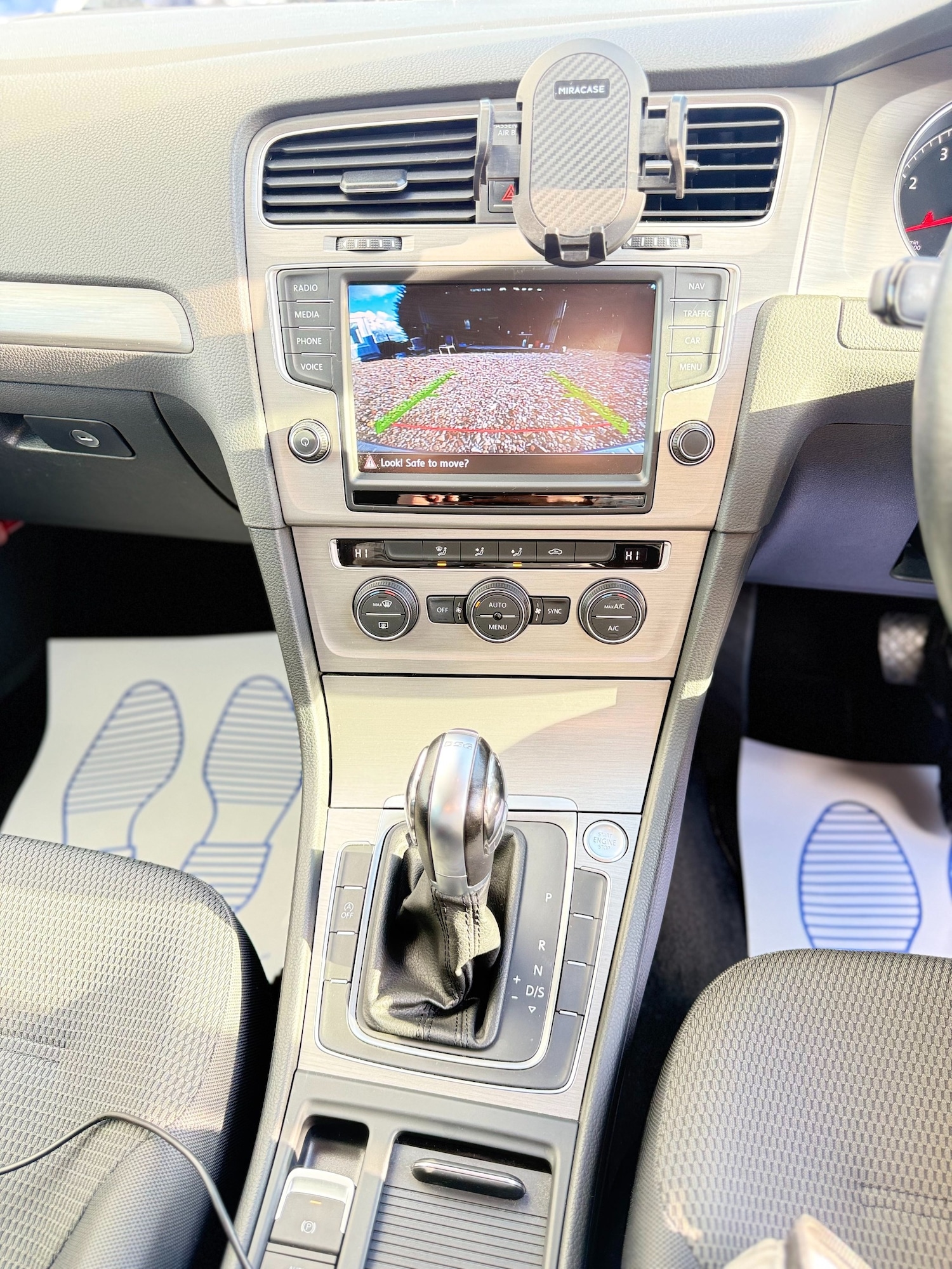 Used Volkswagen Golf 2016 for sale - 77715157: Photo 14