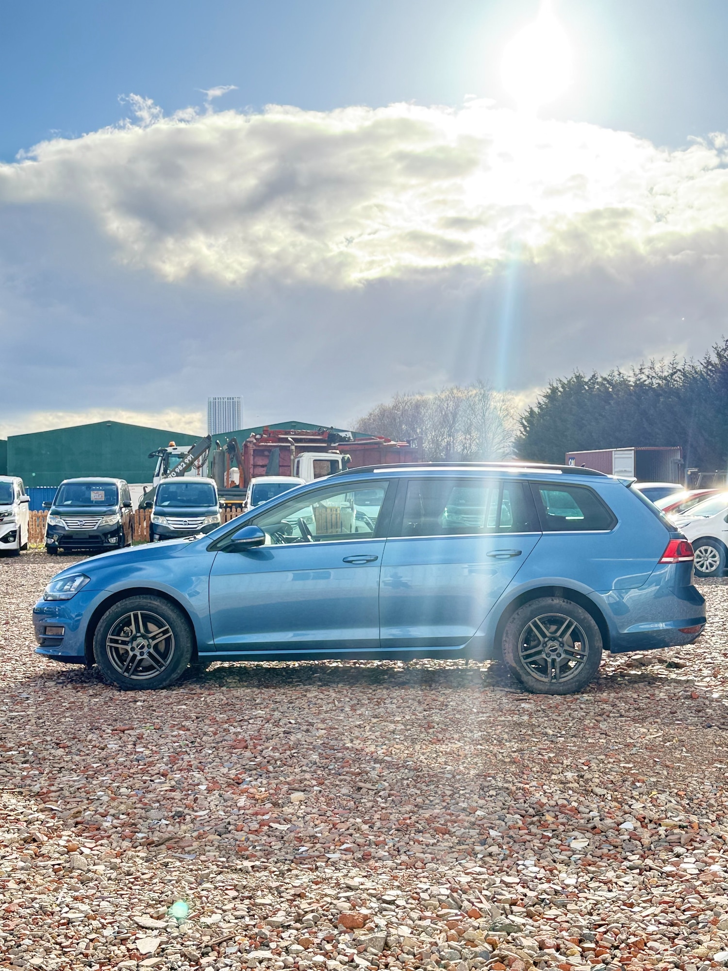 Used Volkswagen Golf 2016 for sale - 77715157: Photo 3