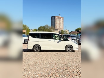 Used Nissan Serena 2018 for sale - 78389420: Photo