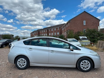 Used Toyota Prius 2011 for sale - 79392272: Photo