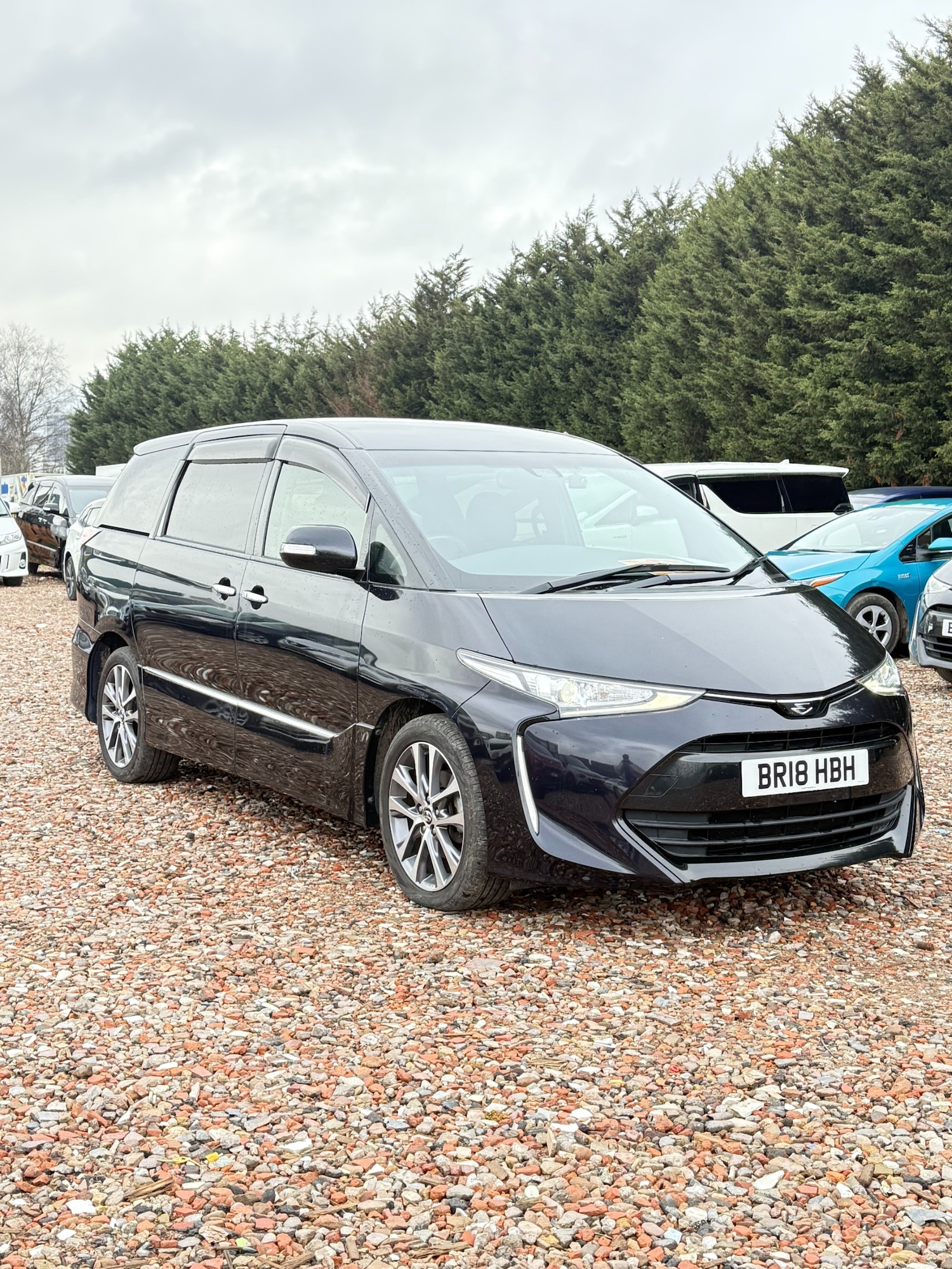 Used Toyota Estima 2026 for sale - 77336365: Photo 2