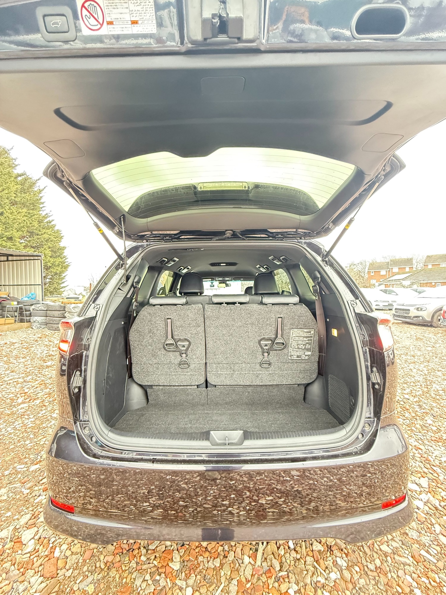 Used Toyota Estima 2026 for sale - 77336365: Photo 8