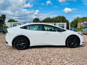 Used Toyota Prius 2023 for sale - 78819923: Photo