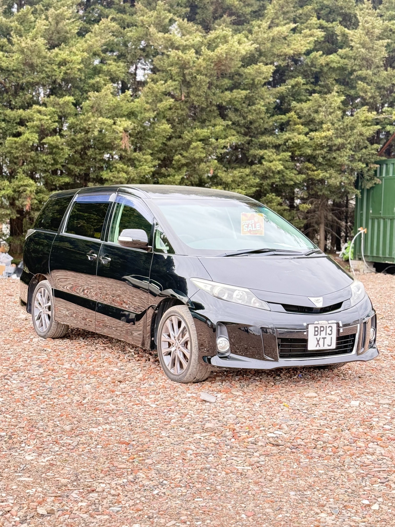 Used Toyota Estima 2013 for sale - 78105006: Photo 2